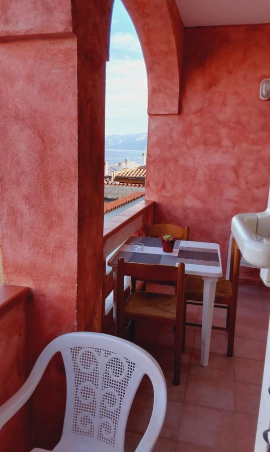 Casa Polo Appartement Cala Gonone Buitenkant foto